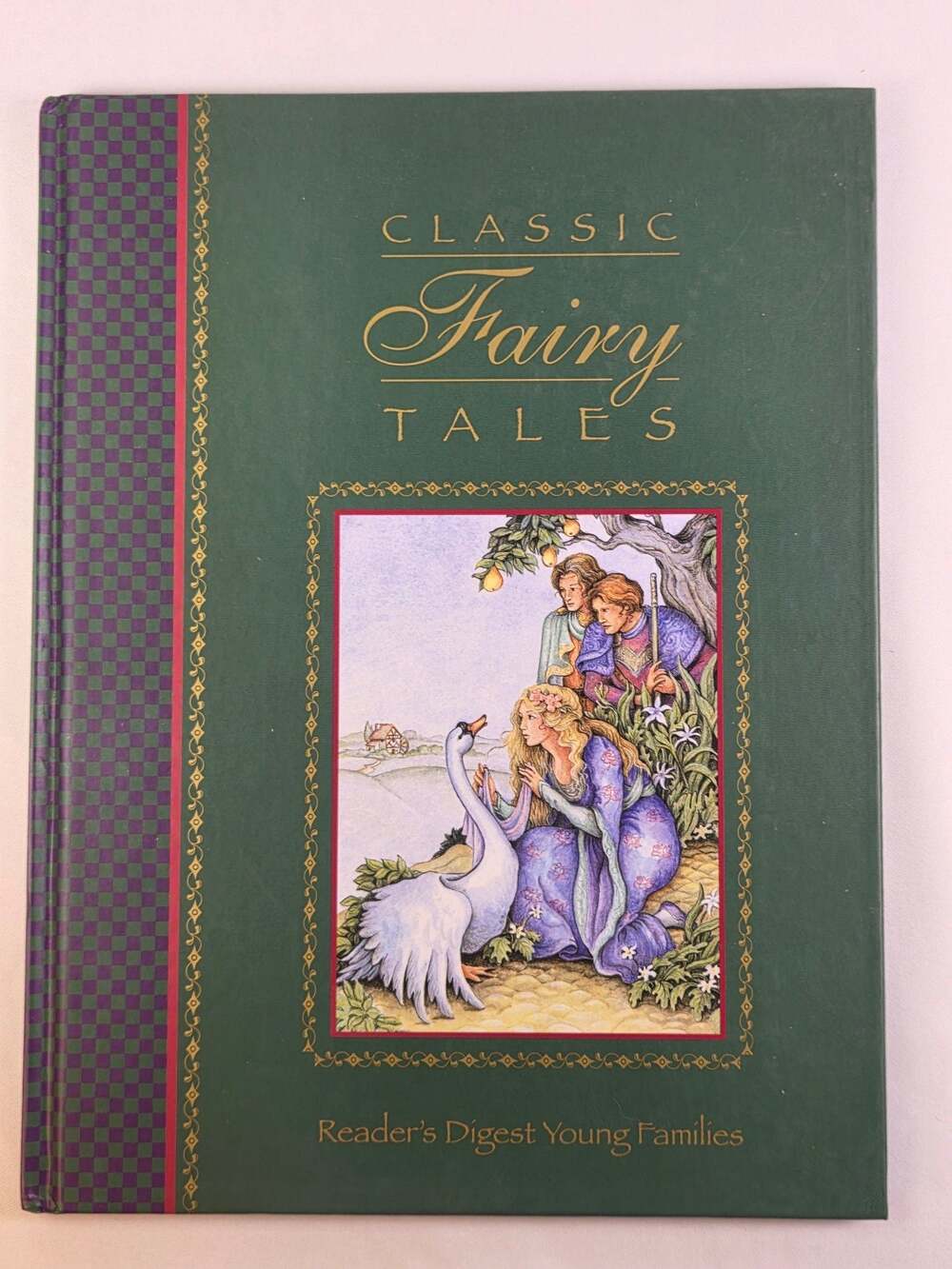 Classic Fairy Tales Hardcover Book - Reader's Digest Young Families Edition